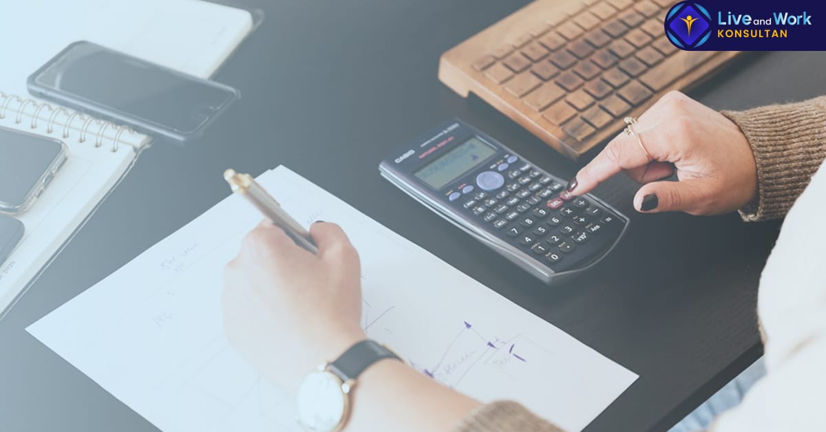 akuntansi dan perpanajan di konsultan live and work
