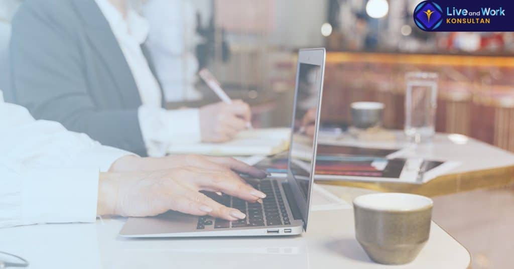 Pendaftaran CV di Konsultan live and work