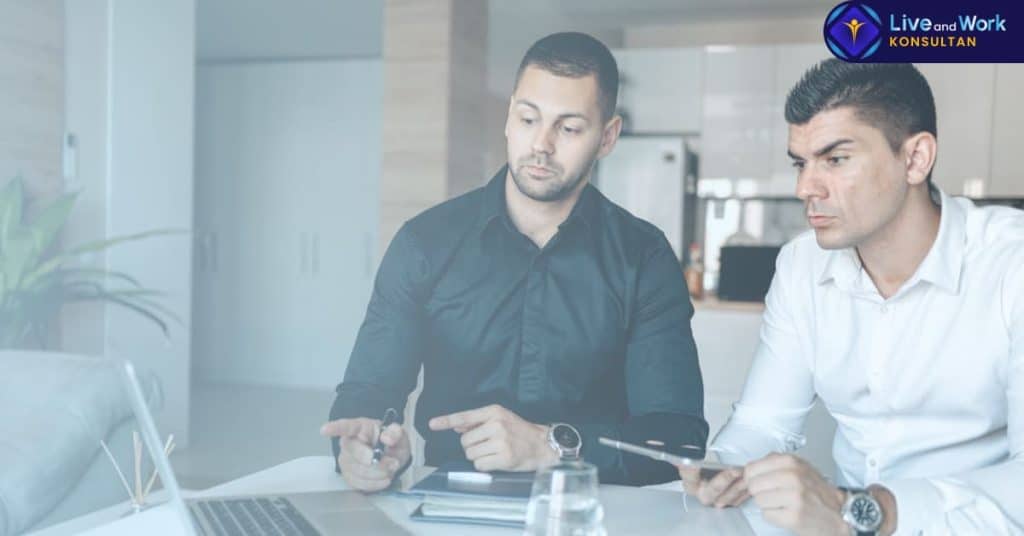 Pendirian CV di Konsultan Live and Work