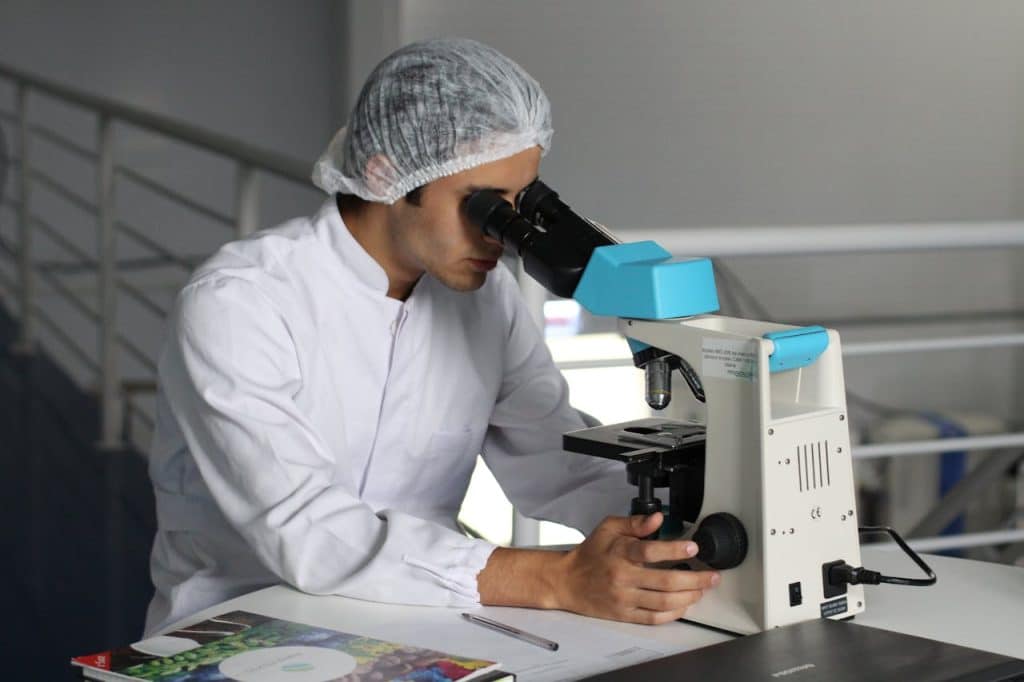 cek laboratorium