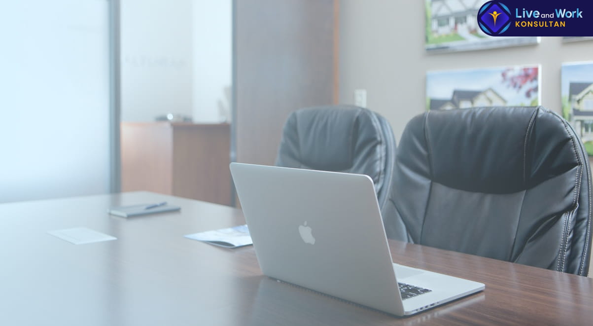 Infografis keuntungan dan cara kerja Virtual Office Bali untuk perusahaan startup teknologi dan agensi kreatif yang dipandu oleh konsultan live and work.