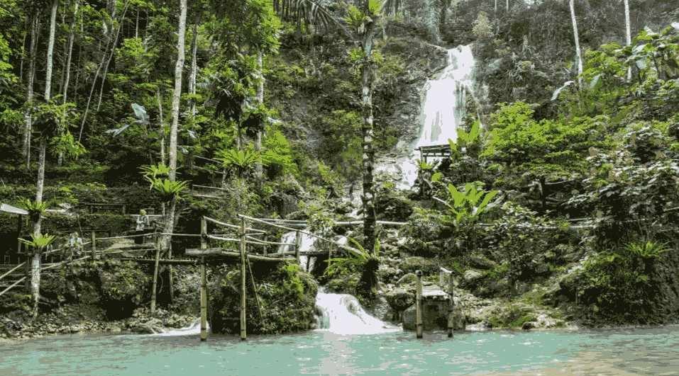 Air Terjun Kembang Soka