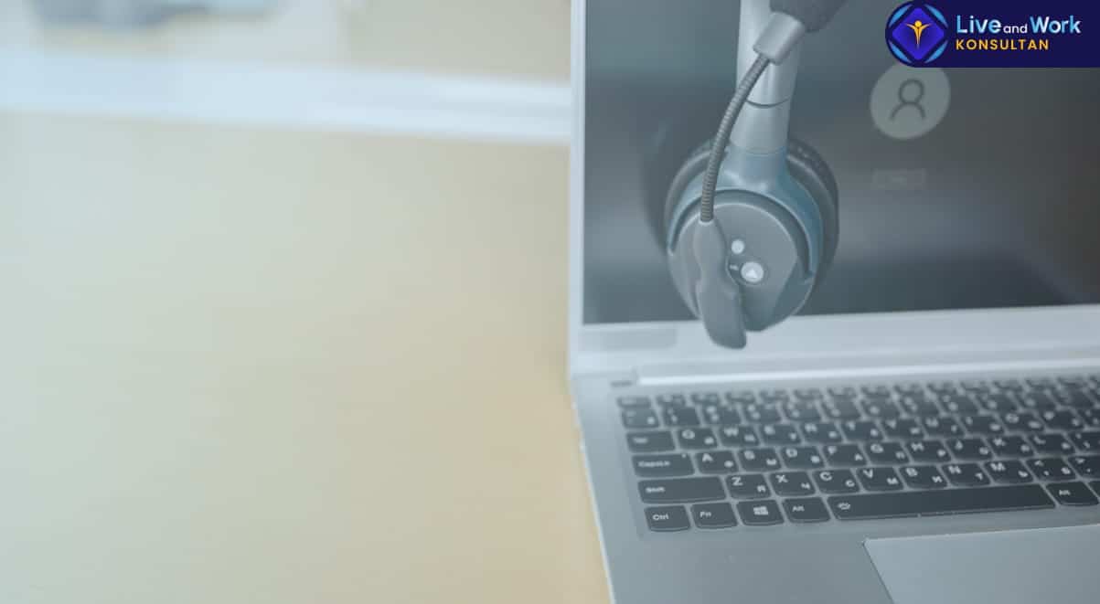 Infografis daftar harga dan manfaat strategis Virtual Office Jakarta Pusat untuk legalitas perusahaan tahun 2026 yang dikelola oleh konsultan live and work.