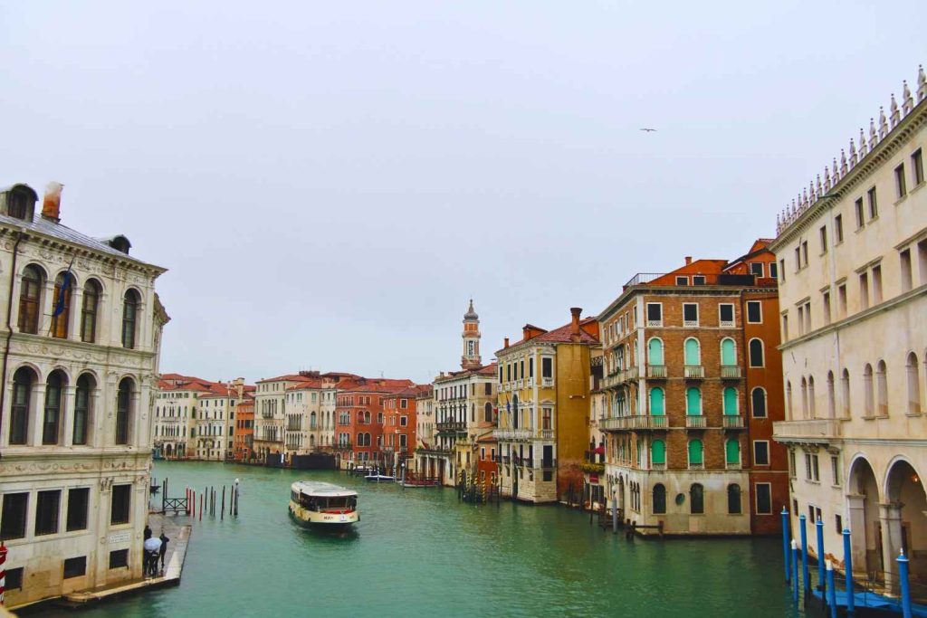 Venesia